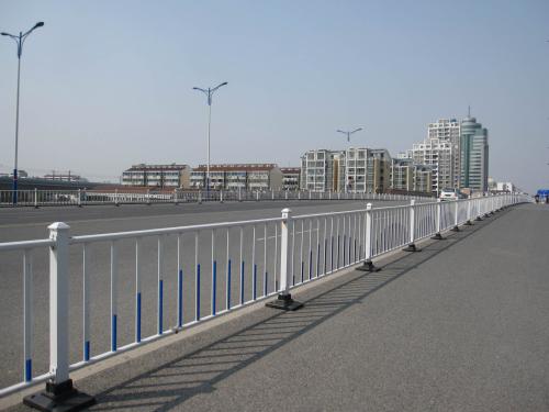 <a href='http://yzwang355.com' target='_blank'><u>道路護欄</u></a>